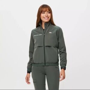 Figs women’s size small Sydney Performance Scrub jacket in color MOSS